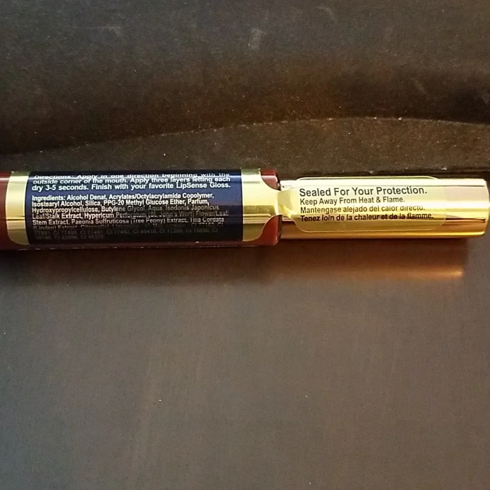 NEW / SEALED Lipsense brand lipstick Mulled Wine. NEW / SEALED